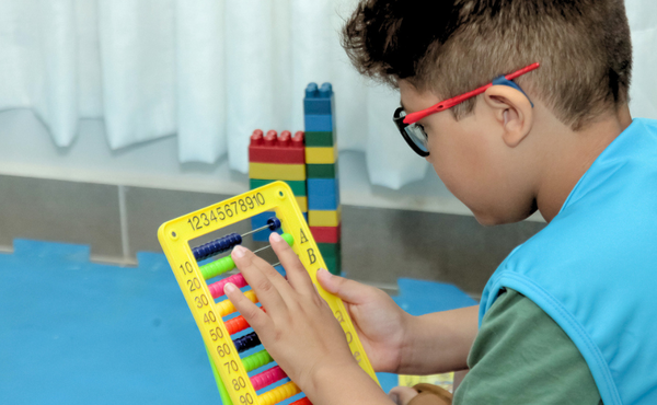 Conscientização sobre o Autismo: conheça as ações da Escola SESI